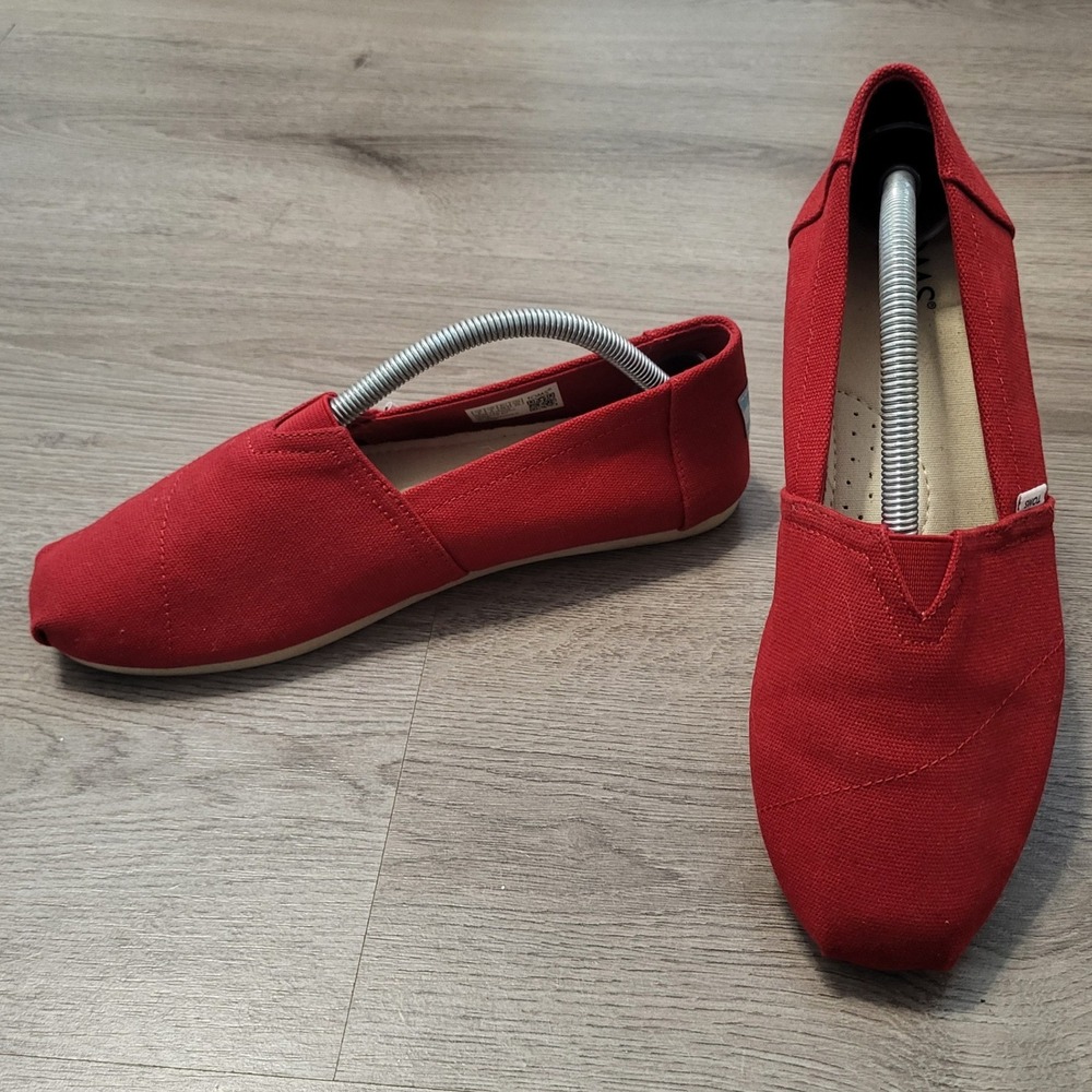 TOMS Womens Classic Alpargata Red Canvas Slip On Flats Shoes Size 8 Casual